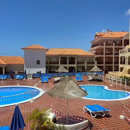 Los Cristianos Dinastia Apartment *